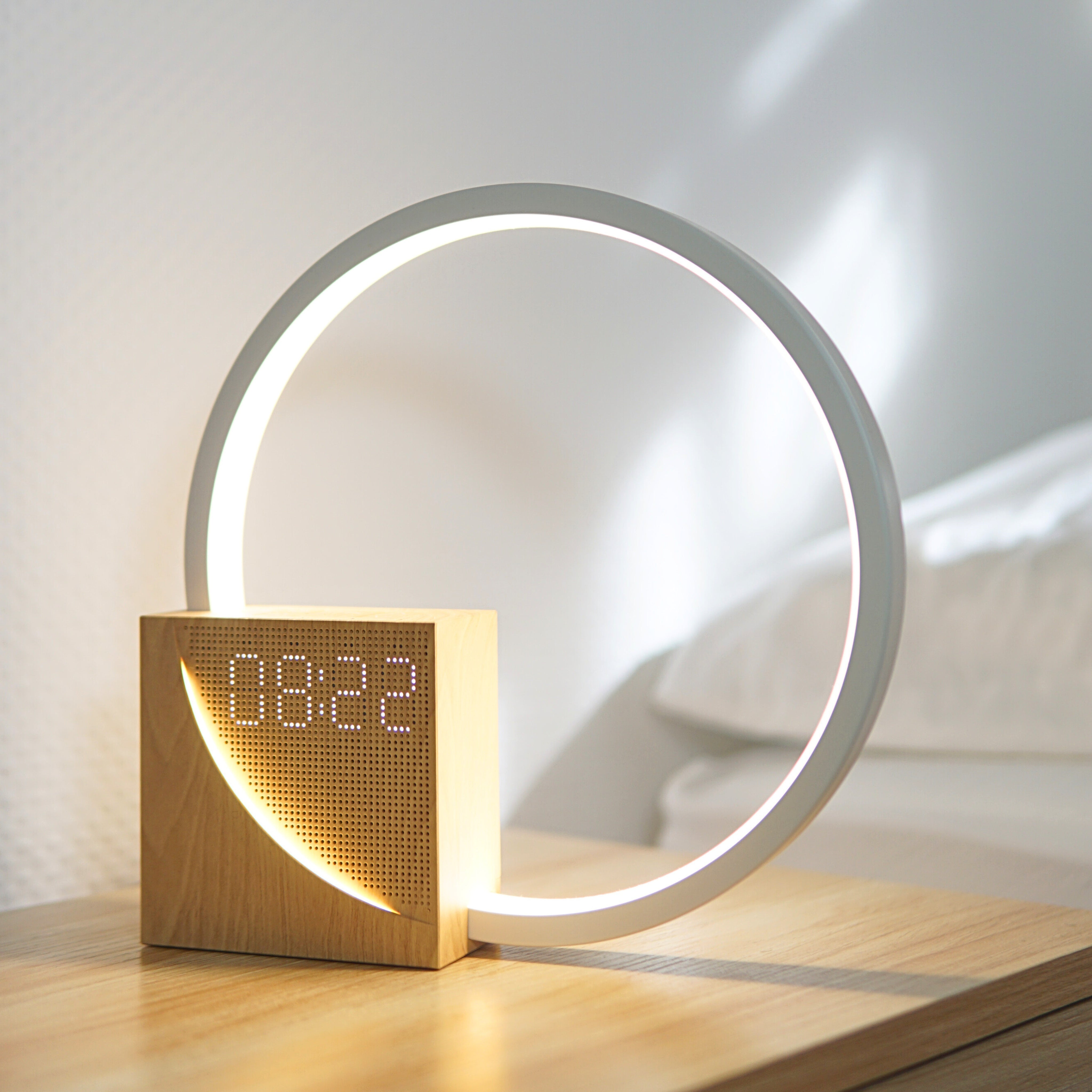 Rise & Shine Lichtwecker - Dimmbare Nachttischlampe für natürlichen Schlaf