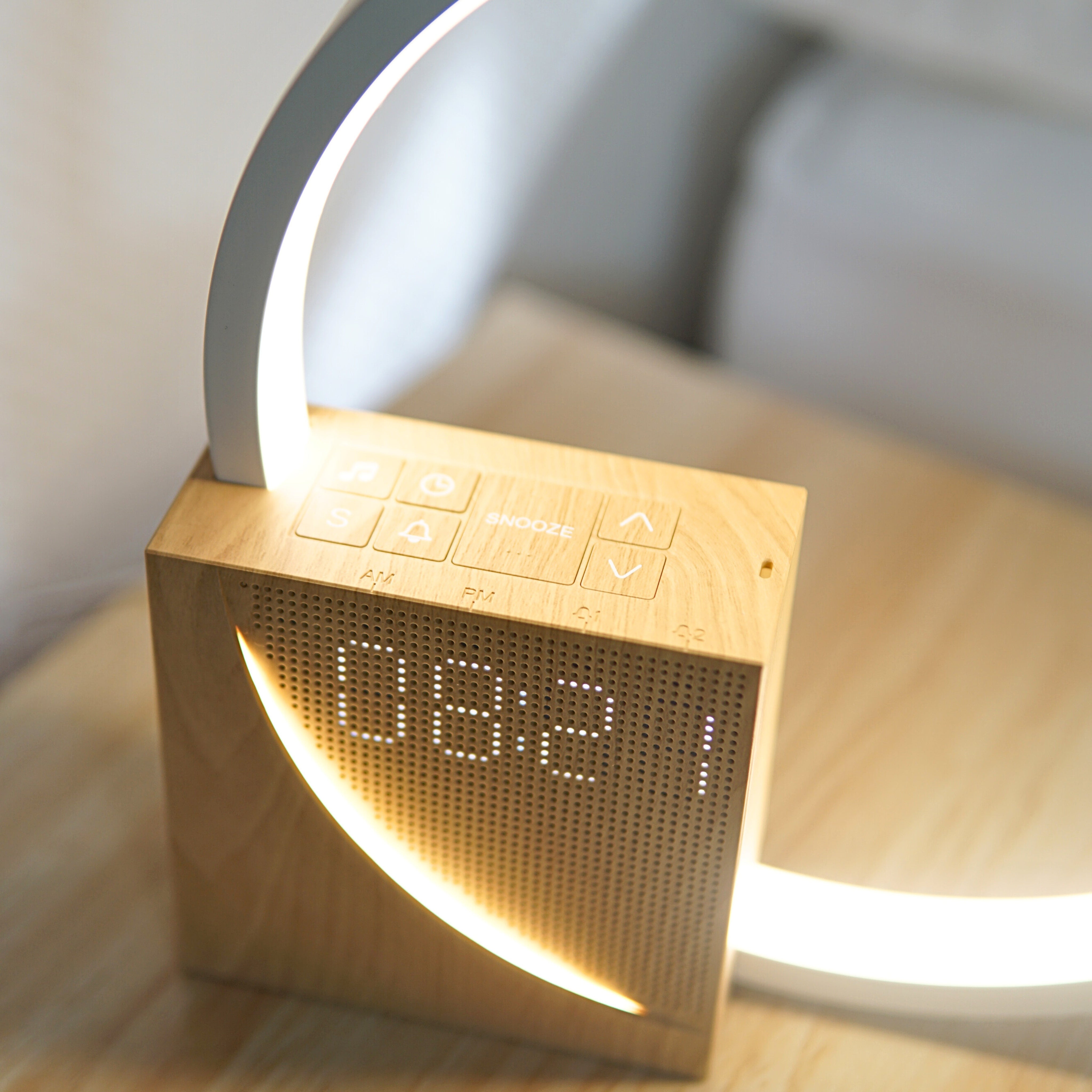 Rise & Shine Lichtwecker - Dimmbare Nachttischlampe für natürlichen Schlaf